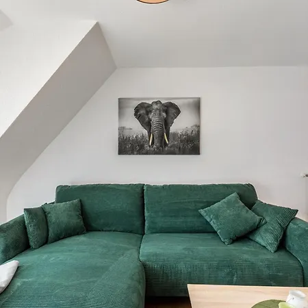 Ferienwohnug New Look 公寓 *